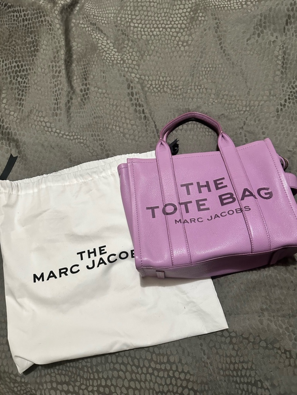 Marc Jacobs Lavender Pink The Tote Bag Leather Top-Handle Tote
